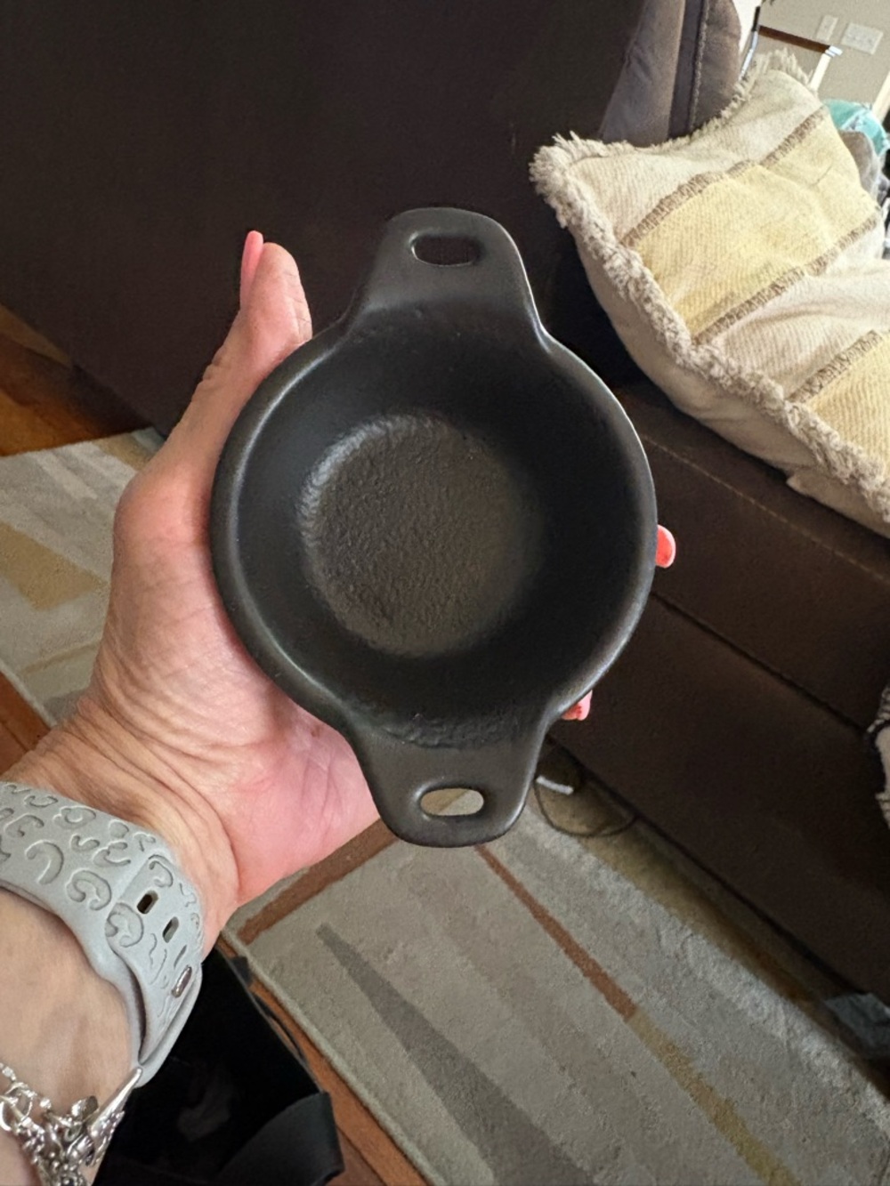 Mini Double-Handled Cast Iron Serving ramekin  - Black